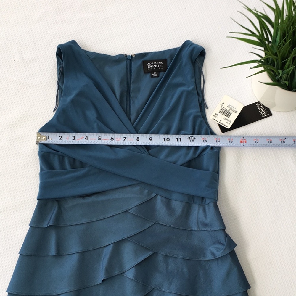 Adrianna Papell Tafetta Shutter Layered Dress, Size 6 - Picture 9 of 13